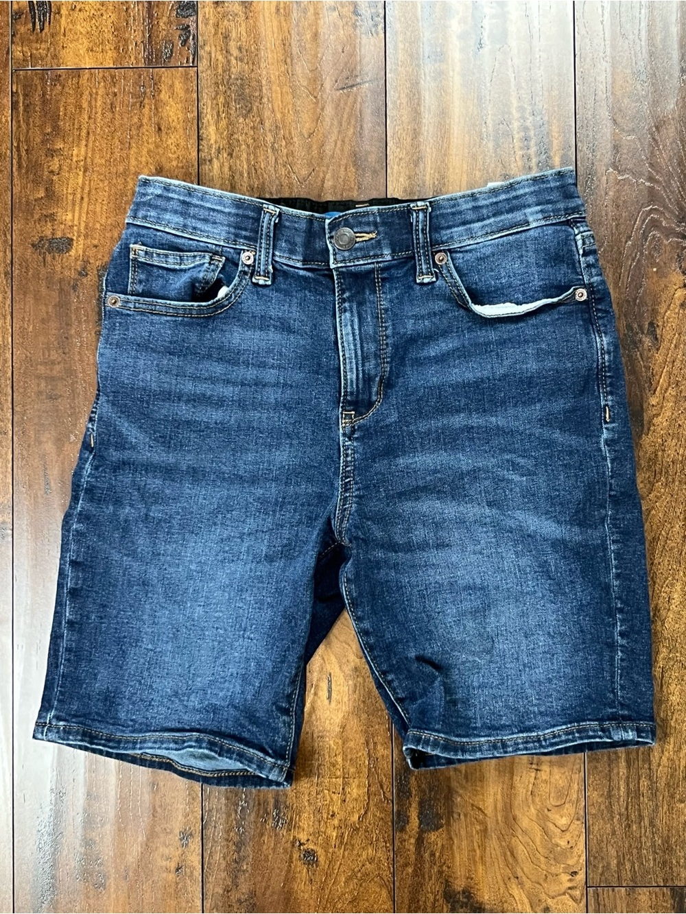 OLD NAVY Jean Denim Shorts Slim 360 Stretch Built-In Tough Size 14